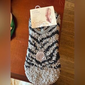 Jessica Simpson 3 pair Cozy Liners NWT Out of Stock